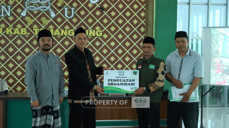 Kemandirian Umat Menguat: PC LazisNU Temanggung Salurkan Rp60 Juta Hasil Koin NU untuk Penguatan Organisasi