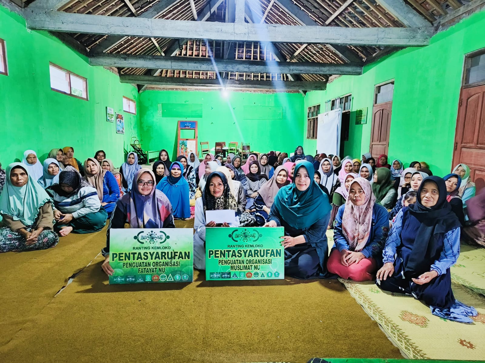 Gerakan Filantropi Berdaya: NU Care-Lazisnu Kemloko Perkuat Fondasi Organisasi Muslimat dan Fatayat NU